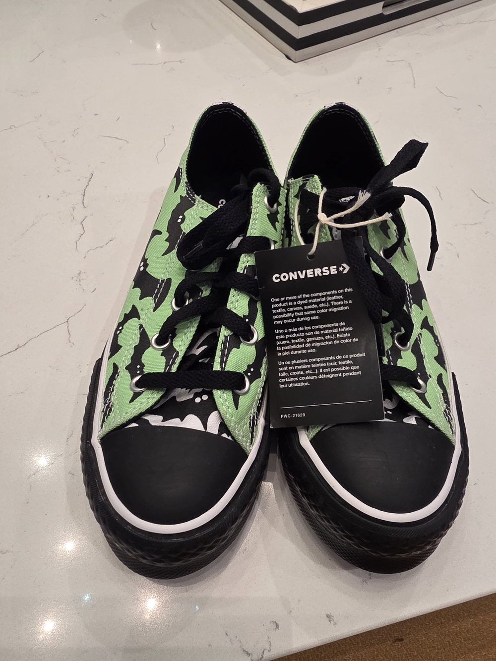Custom Made Converse Kids' Low Top Sneakers in Green and Black